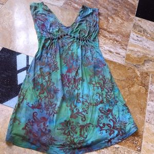 Santiki BoHo plunge V-neck & back tie dye floral